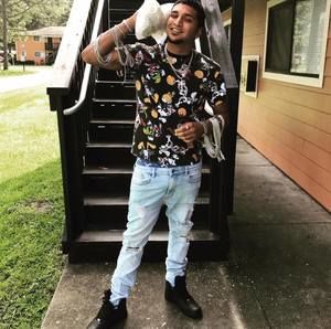 Meet your Posher, Abhay